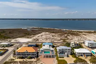 7964 Gulf Blvd, Navarre, FL 32566 - Photo 3