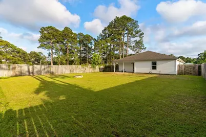 9044 Quail Roost Drive, Navarre, FL 32566 - Photo 33