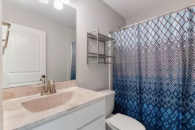 9044 Quail Roost Drive, Navarre, FL 32566 - Photo 7