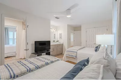 7433 Gulf Boulevard, Navarre, FL 32566 - Photo 21