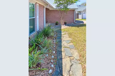 4568 Kate Court, Niceville, FL 32578 - Photo 3