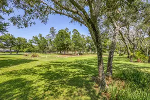2796 Pebble Beach Dr, Navarre, FL 32566 - Photo 67