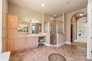 2796 Pebble Beach Dr, Navarre, FL 32566 - Photo 43