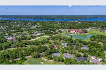 2796 Pebble Beach Drive, Navarre, FL 32566 - Photo 97