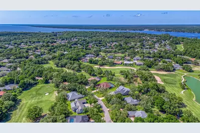 2796 Pebble Beach Drive, Navarre, FL 32566 - Photo 95