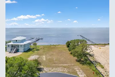 1604 Smugglers Cove Circle, Gulf Breeze, FL 32563 - Photo 1