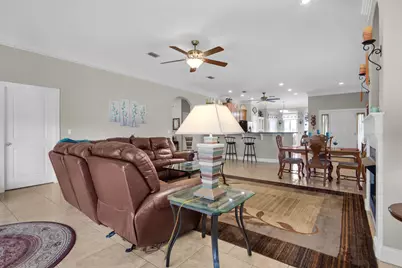 2092 Pritchard Point Drive, Navarre, FL 32566 - Photo 9