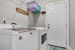 2092 Pritchard Point Dr, Navarre, FL 32566 - Photo 33