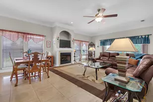 2092 Pritchard Point Dr, Navarre, FL 32566 - Photo 7