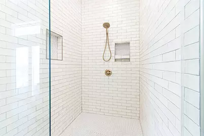 7337 Grand Navarre Boulevard, Navarre, FL 32566 - Photo 21