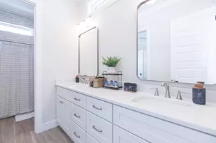 7337 Grand Navarre Blvd, Navarre, FL 32566 - Photo 27