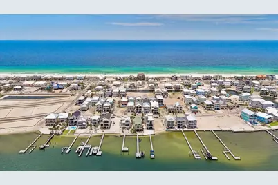 7403 Grand Navarre Boulevard, Navarre, FL 32566 - Photo 75