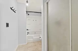 1871 Falling Leaves Ct, Navarre, FL 32566 - Photo 13