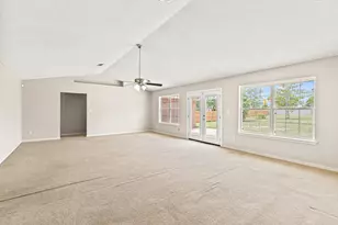 1871 Falling Leaves Ct, Navarre, FL 32566 - Photo 5