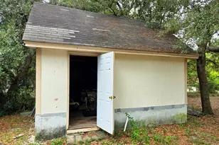 6732 Deena Ln, Navarre, FL 32566 - Photo 33