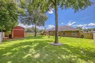 6065 Autumn Pines Cir, Pace, FL 32571 - Photo 37