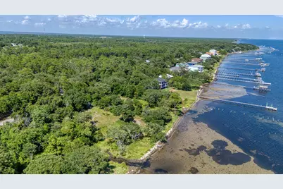 5161 Soundside Drive, Gulf Breeze, FL 32563 - Photo 11