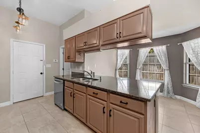 303 Patricia Lane, Fort Walton Beach, FL 32547 - Photo 23