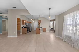 303 Patricia Ln, Fort Walton Beach, FL 32547 - Photo 17