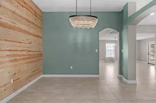 303 Patricia Ln, Fort Walton Beach, FL 32547 - Photo 11