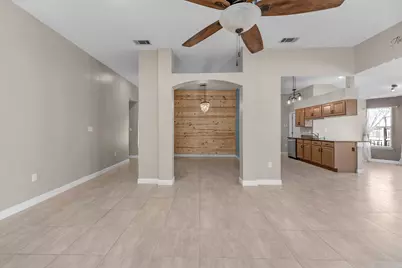 303 Patricia Lane, Fort Walton Beach, FL 32547 - Photo 9