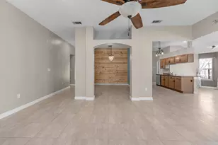 303 Patricia Ln, Fort Walton Beach, FL 32547 - Photo 9