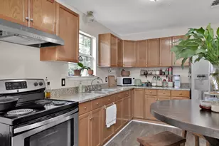 304 N E Street N, Pensacola, FL 32501 - Photo 5