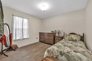 304 N E Street N, Pensacola, FL 32501 - Photo 9