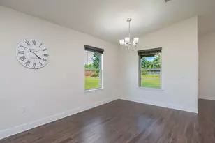 6090 Redberry Dr, Gulf Breeze, FL 32563 - Photo 11