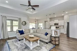 7818 Marion Wy, Pace, FL 32571 - Photo 9