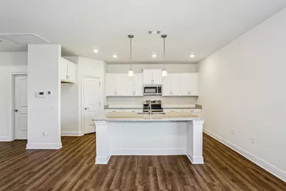 4016 Watergate Drive, Milton, FL 32570 - Photo 9