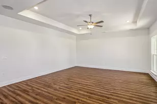 4016 Watergate Dr, Milton, FL 32570 - Photo 5