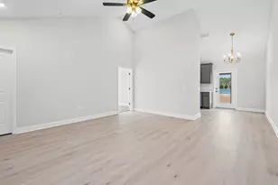 7929 Twin Lake Dr Dr, Milton, FL 32583 - Photo 7