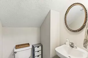 1391 Tiger Lake Dr, Gulf Breeze, FL 32563 - Photo 15