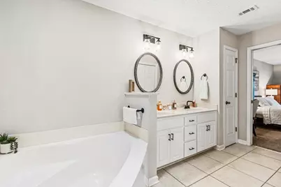 1391 Tiger Lake Drive, Gulf Breeze, FL 32563 - Photo 23