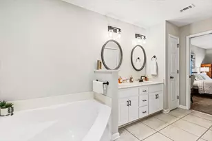 1391 Tiger Lake Dr, Gulf Breeze, FL 32563 - Photo 23