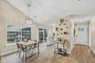 1833 Hunters Path, Fort Walton Beach, FL 32547 - Photo 3