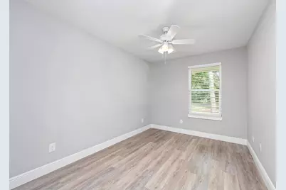 3611 Stonewall Avenue, Pensacola, FL 32507 - Photo 11