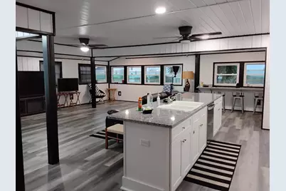 7476 Gulf Boulevard, Navarre, FL 32566 - Photo 15