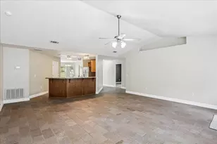 2826 Shoni Dr, Navarre, FL 32566 - Photo 5