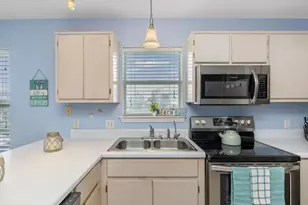 7472 Sunset Harbor Dr, Navarre, FL 32566 - Photo 11