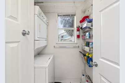 7472 Sunset Harbor Drive #APT 323, Navarre, FL 32566 - Photo 21