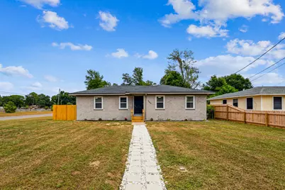 3090 N 15th Avenue N, Pensacola, FL 32503 - Photo 3