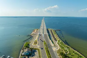 70 Baybridge Dr, Gulf Breeze, FL 32561 - Photo 27