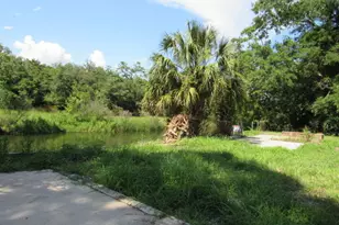 204 Freedom Ln, Warrington, FL 32507 - Photo 5