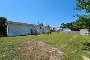 2242 Calle De Cantabria, Navarre, FL 32566 - Photo 27