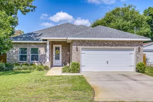 492 Aleta Ave, Mary Esther, FL 32569 - Photo 1