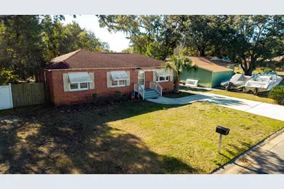 303 SE Gilliland Road SE, Pensacola, FL 32507 - Photo 3