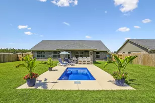 6234 Pineapple Dt Dr, Milton, FL 32570 - Photo 1