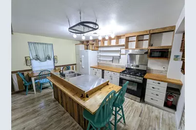 3348 Lowery Drive, Navarre, FL 32566 - Photo 11